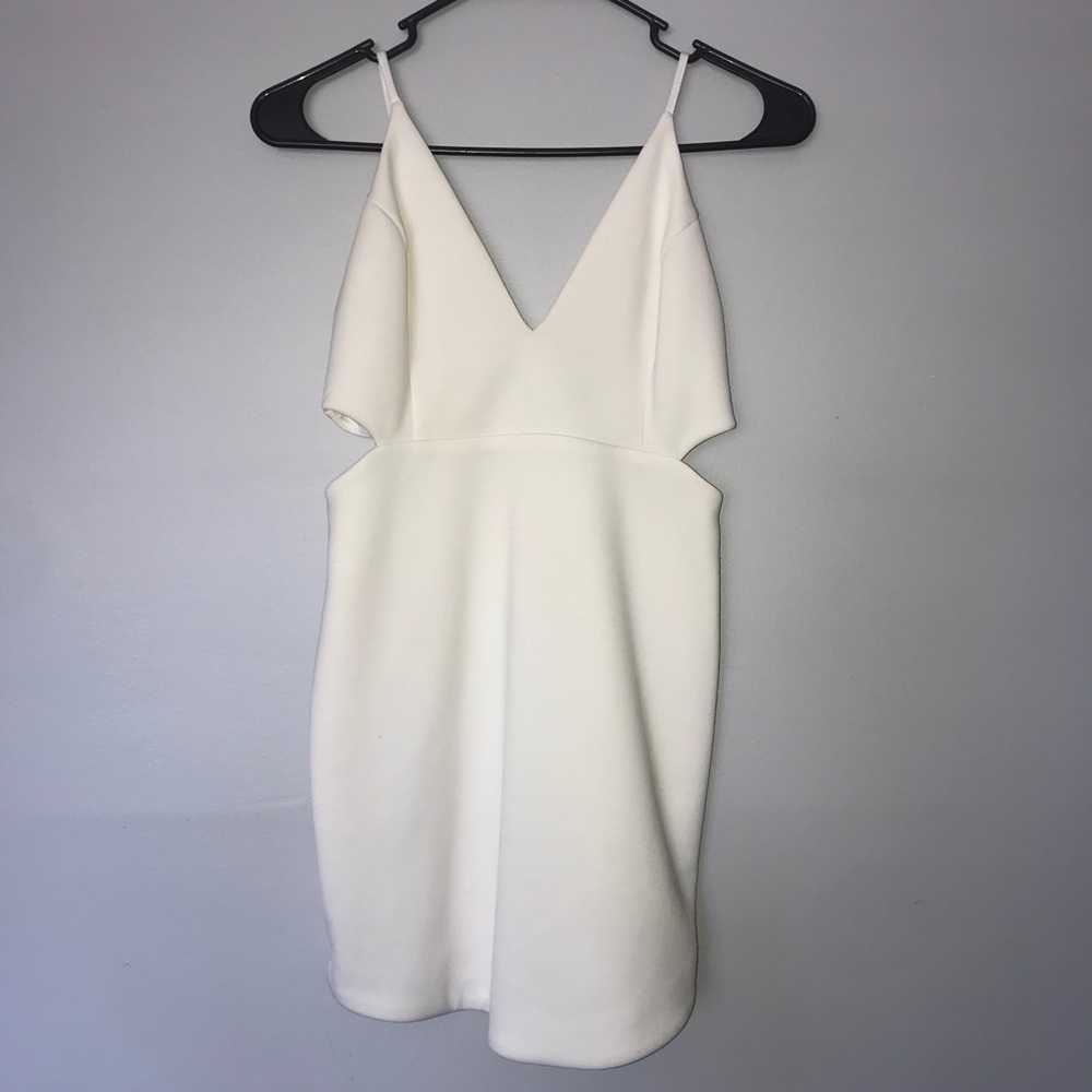 😇 Cream White Mini Dress - Picture 3 of 4